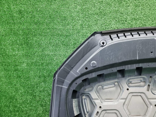 Капот Geely Monjaro (2021-н.в.)