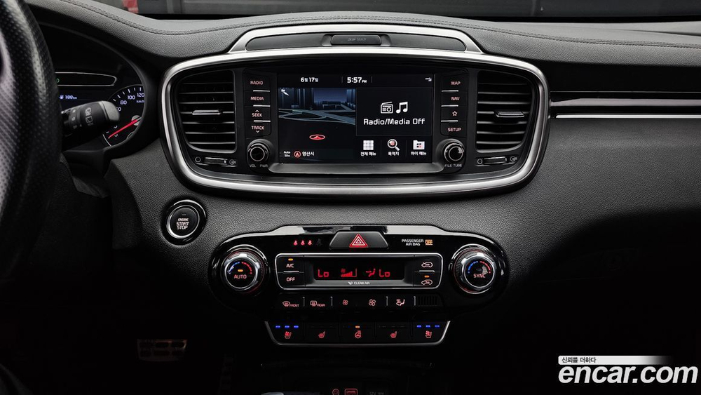 Kia The New Sorento Дизель 2.0 2WD (03.2020)