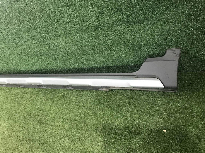 Накладка порога левая VW Passat B8 (2014-н.в.) Alltrack