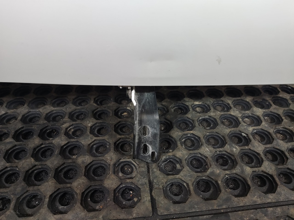 Угол кабины правый 2020г.