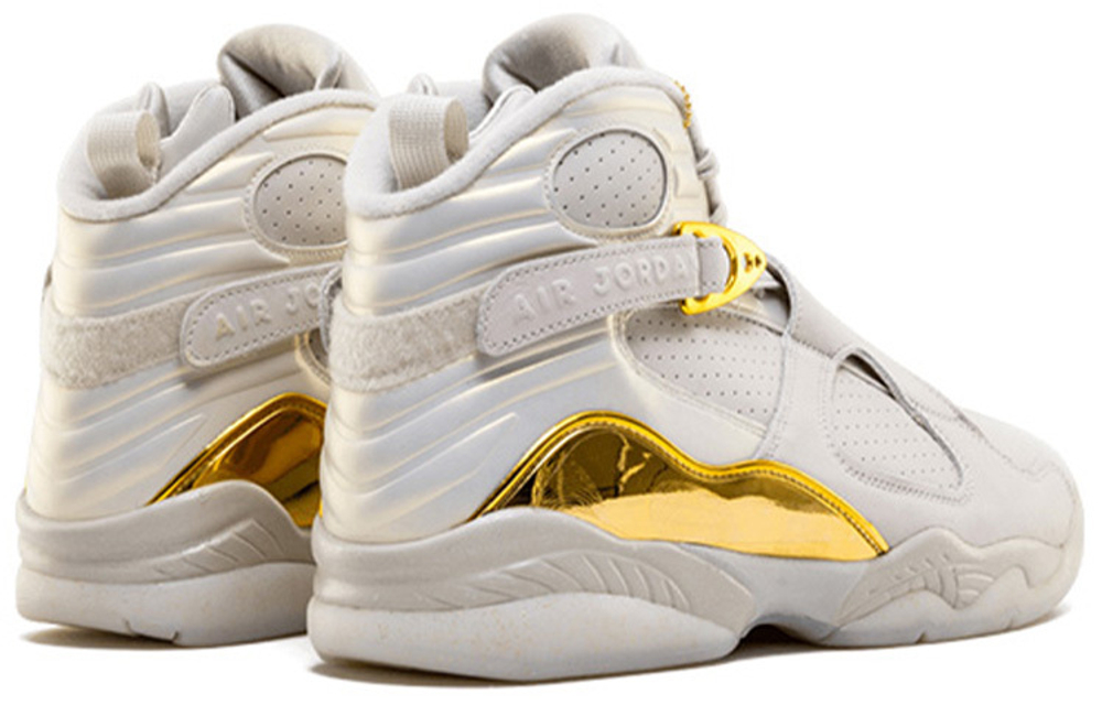Jordan retro 8 champagne deals