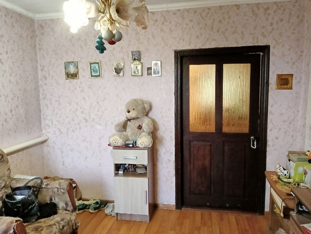 Уютный дом в небольшом хуторе, на берегу реки