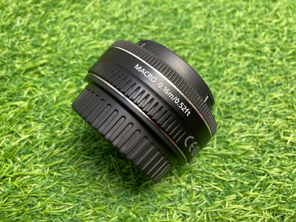 Canon EF-S 24mm 2.8 STM