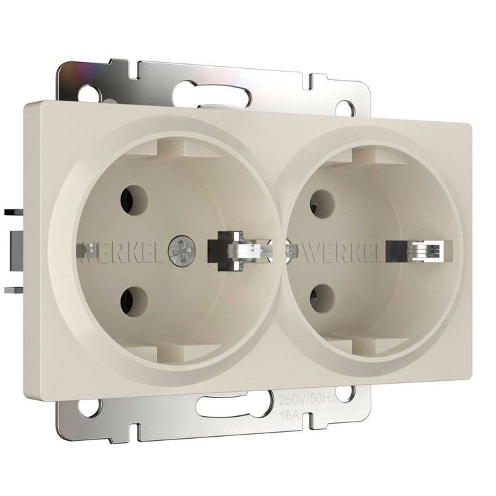 Розетка двойная с заземлением Werkel айвори матовый W1172062 4690389192142