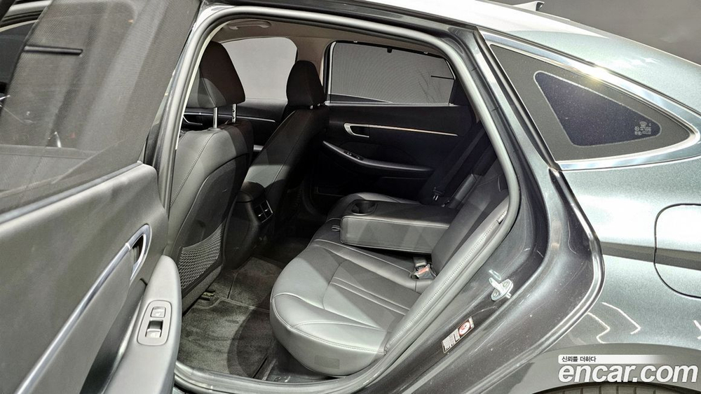 Hyundai Sonata Hybrid (DN8) Premium (08.2019)