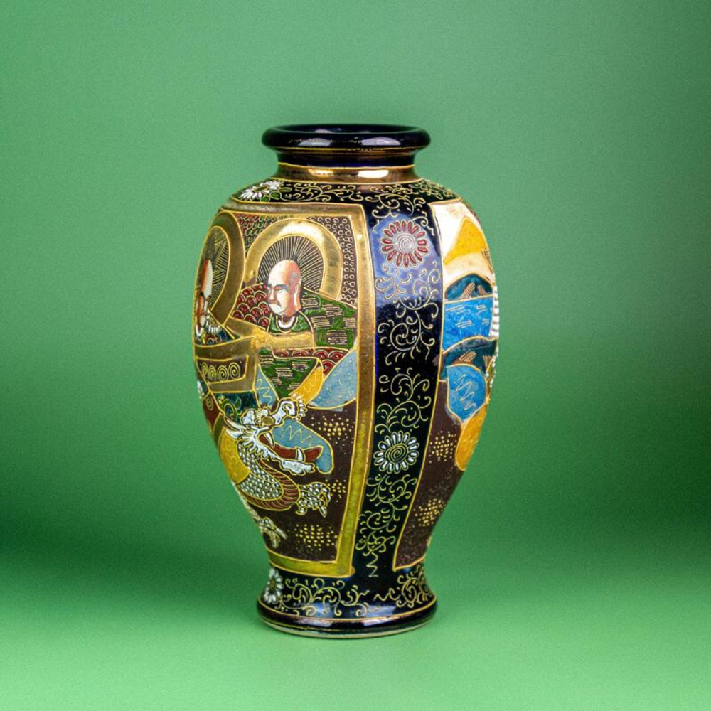 Парные вазы в стиле Сацума