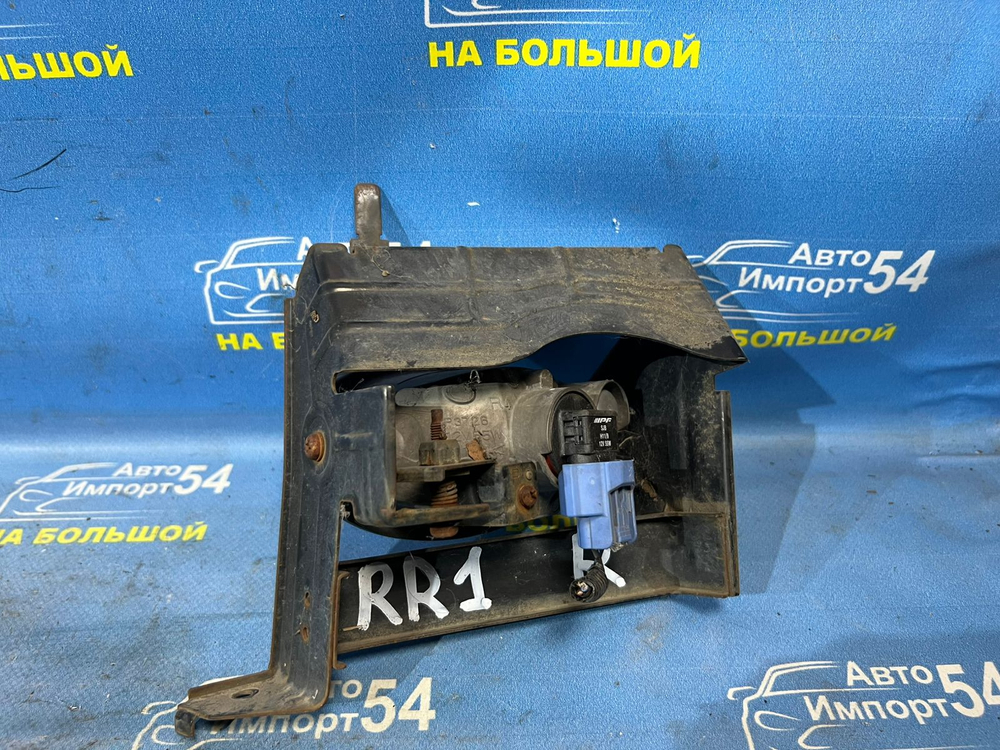 Туманка правая Honda ELYSION 2006-2008