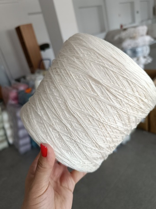 Хлопок 100% с люрексом - теплый белый - 500гр - 100гр/500м