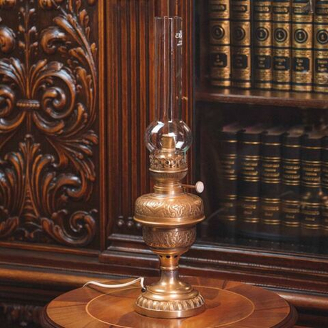 Керосиновая лампа (электрифицированная)