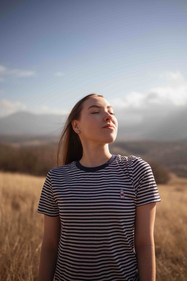 Футболка В Полоску бело-синяя - фото 21