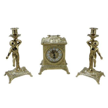 Alberti Livio Часы Ларец каминные, 2 канделябра Амур на 1 свечу