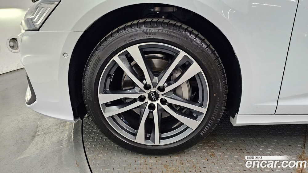 Audi A6 (C8) 45 TFSI (02.2023)