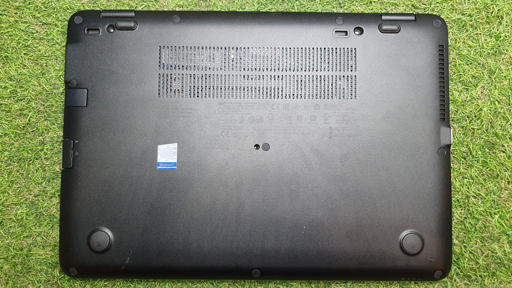 Ноутбук HP i5-6/8Gb/FHD/ EliteBook 840 G3 Y8Q70EA/Windows 10