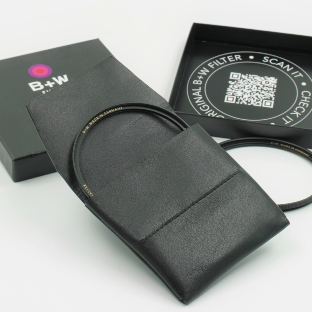 B+W MASTER 007 Clear MRC nano 49mm. Светофильтр защитный