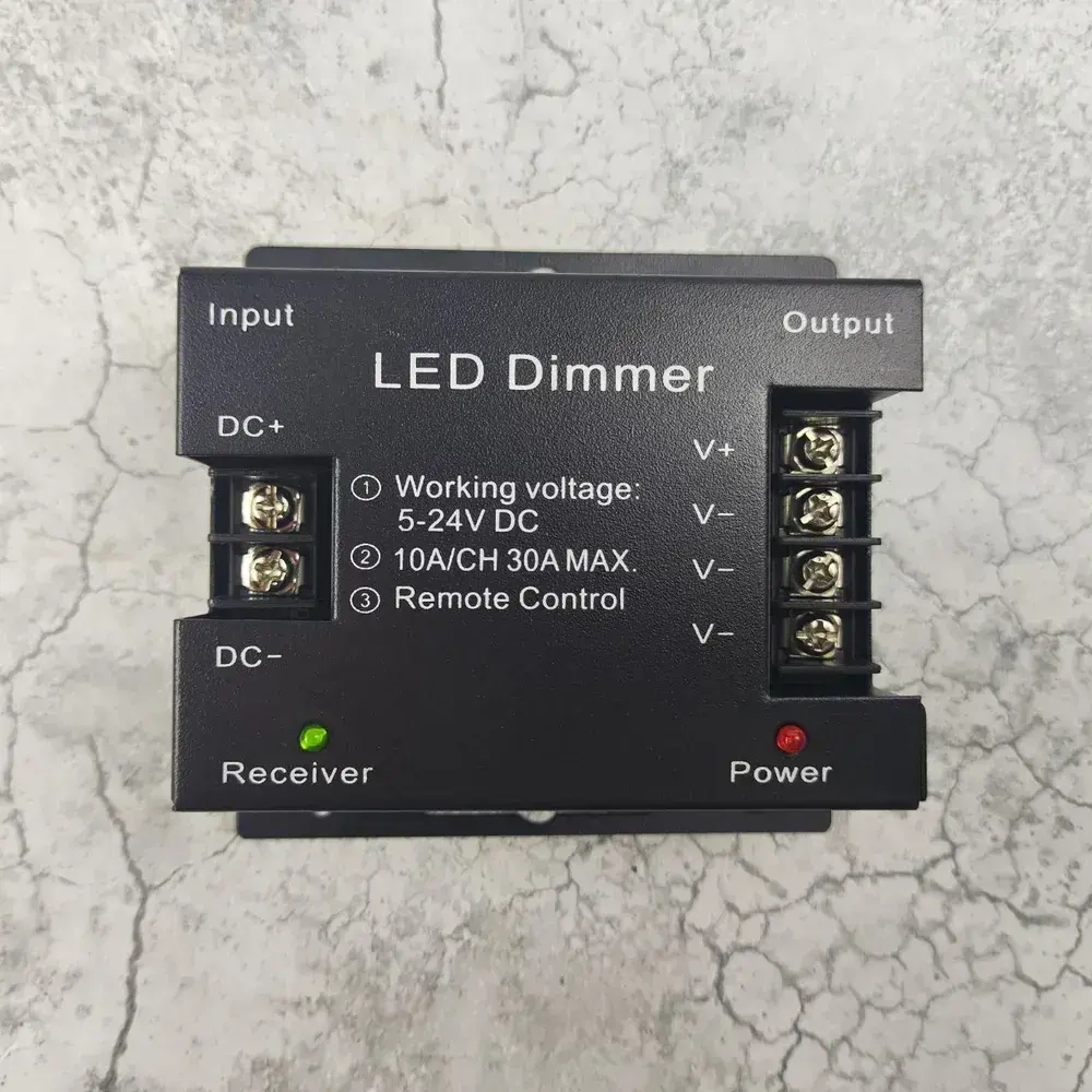 Диммер для светодиодной ленты 30A (12V-24V, 360W-720W) сенсорный TOUCH с ПДУ