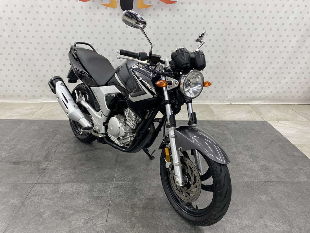 Yamaha YBR250, 2011