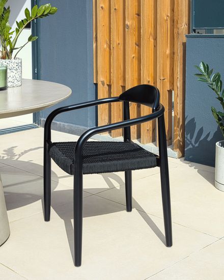 Цементный стол Itai, 120 см Испания La Forma