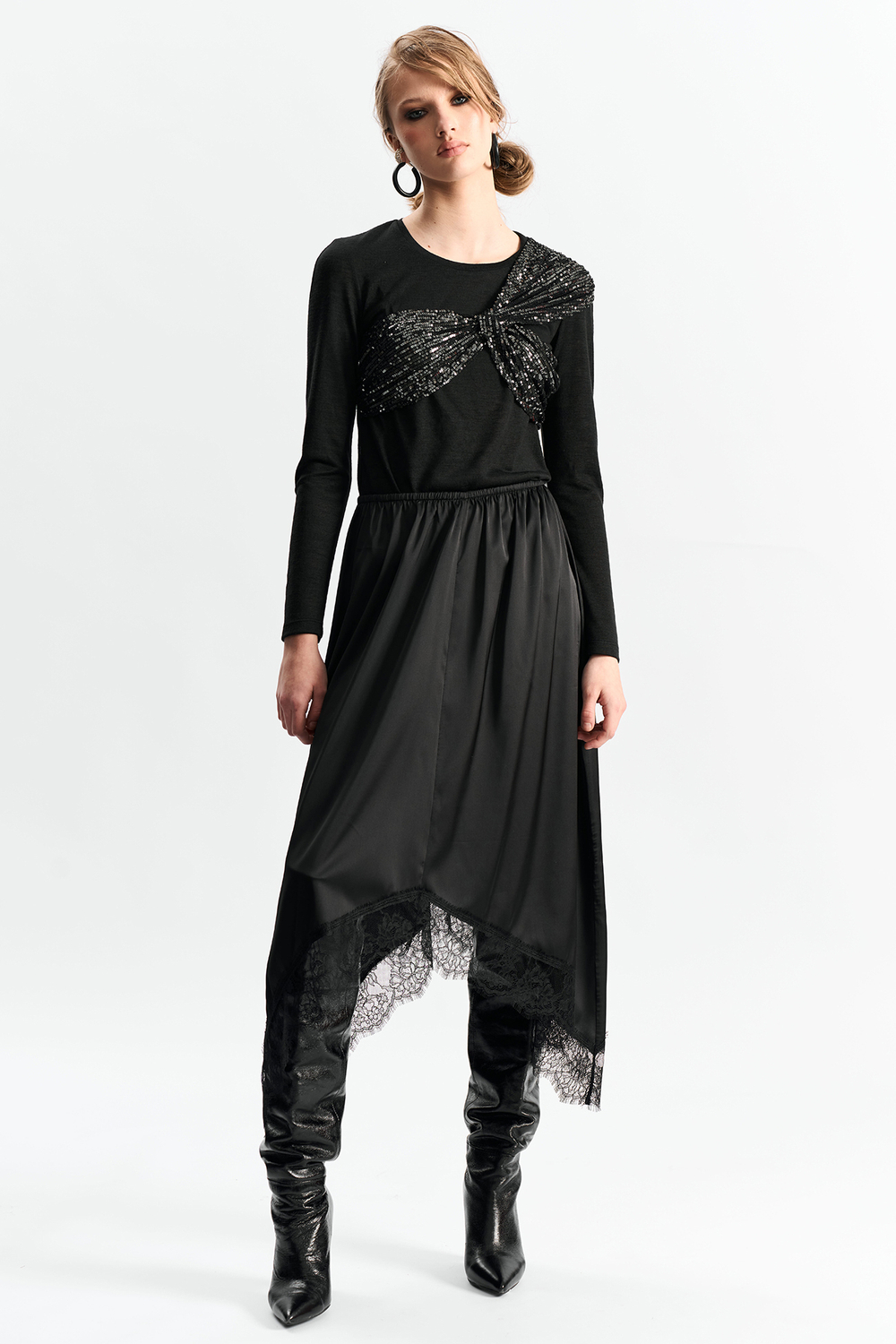 Юбка фигурная с кружевом 1268 черный