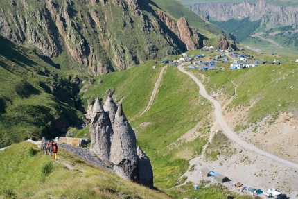 Домбай — Джилы-Су — Домбай