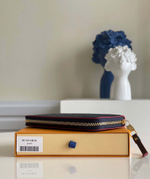 Louis Vuitton Zippy Wallet