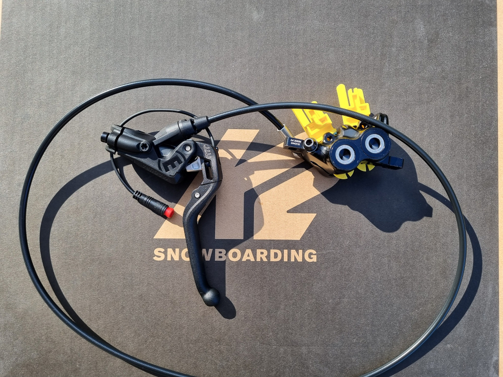 Тормоз Magura MT5E Higo Closer, 4 поршня, для электровелосипедов и электросамокатов