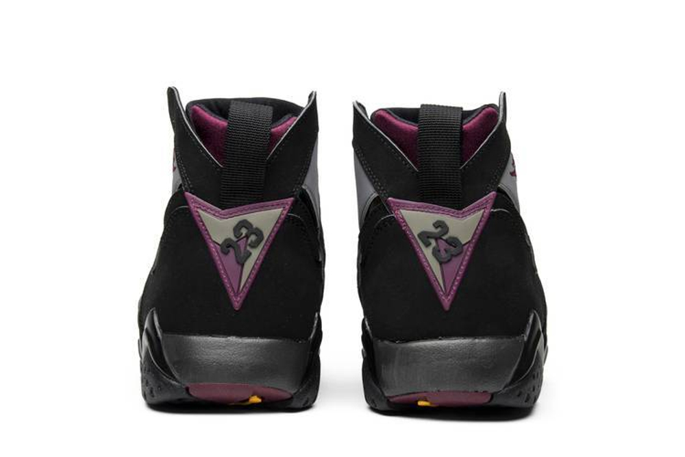 Кроссовки Jordan Air Jordan 7 Retro Bordeaux 2015