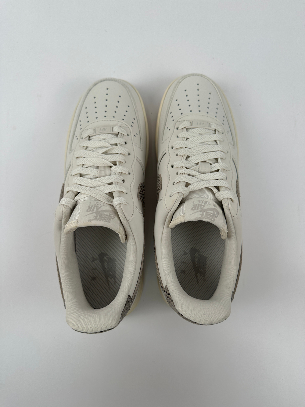 Кроссовки Nike Air Force 1 '07