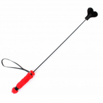 Черный лаковый стек с красной меховой ручкой - 61 см. (Цвет: черный с красным)