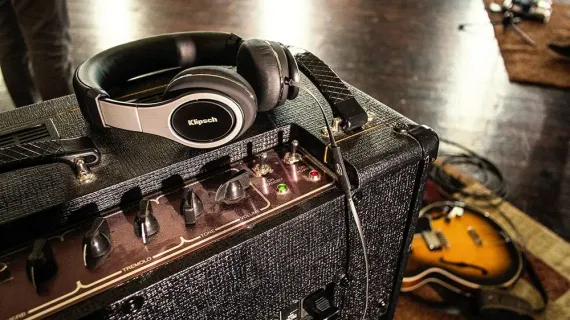 Klipsch REFERENCE ON-EAR Black