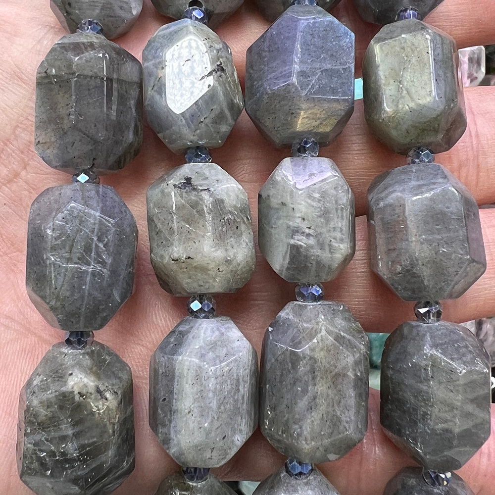 Лабрадор бусины 10/15х20/25 мм, крупная грань, нитка 38 см