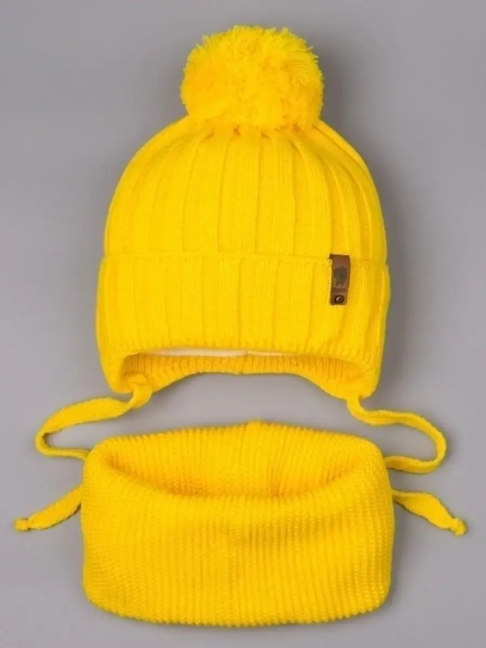 Шапка для мальчика со снудом осенняя