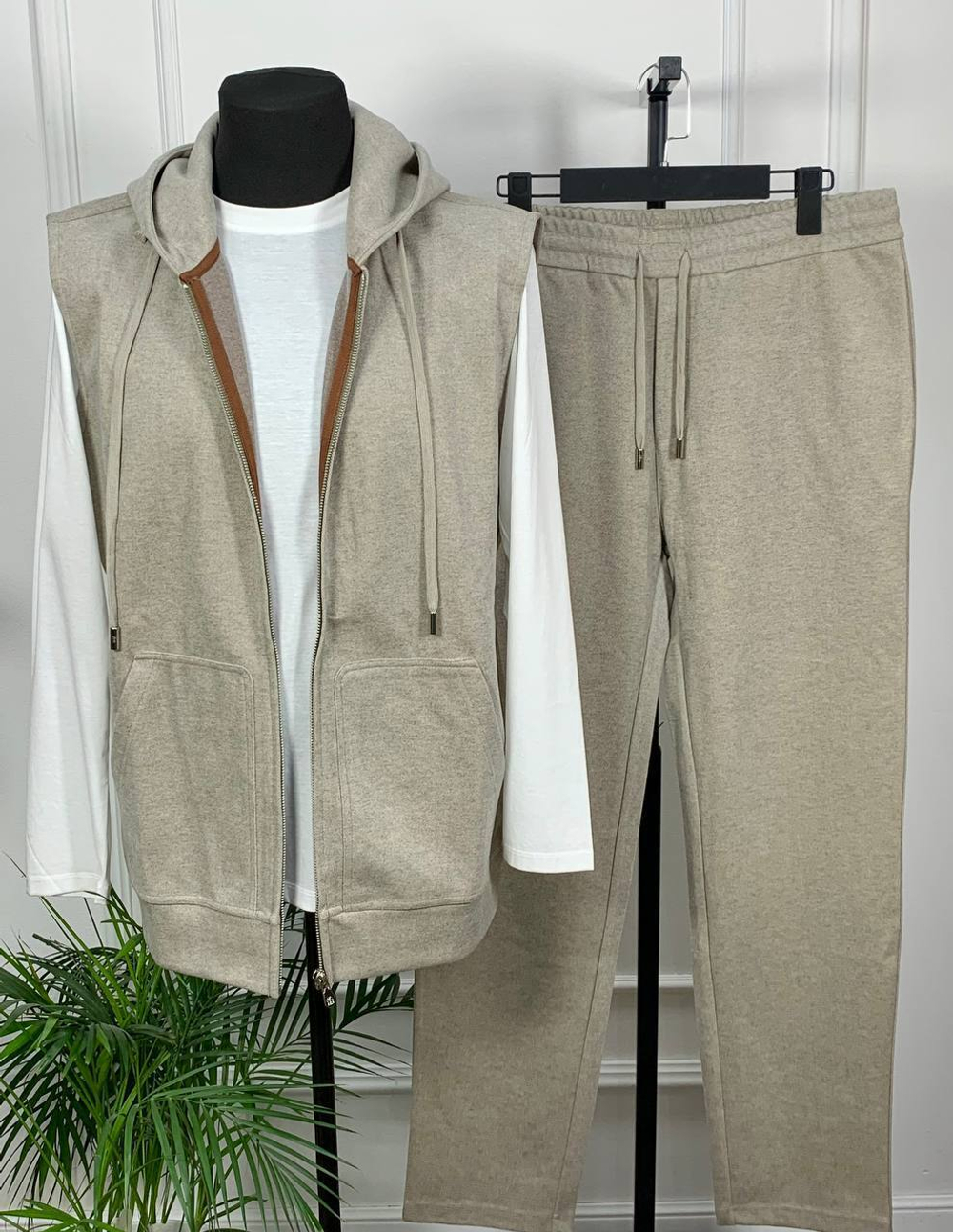 Прогулочный костюм Brunello Cucinelli