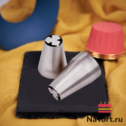 Насадка кондитерская N030 «Три лепестка с прожилкой»