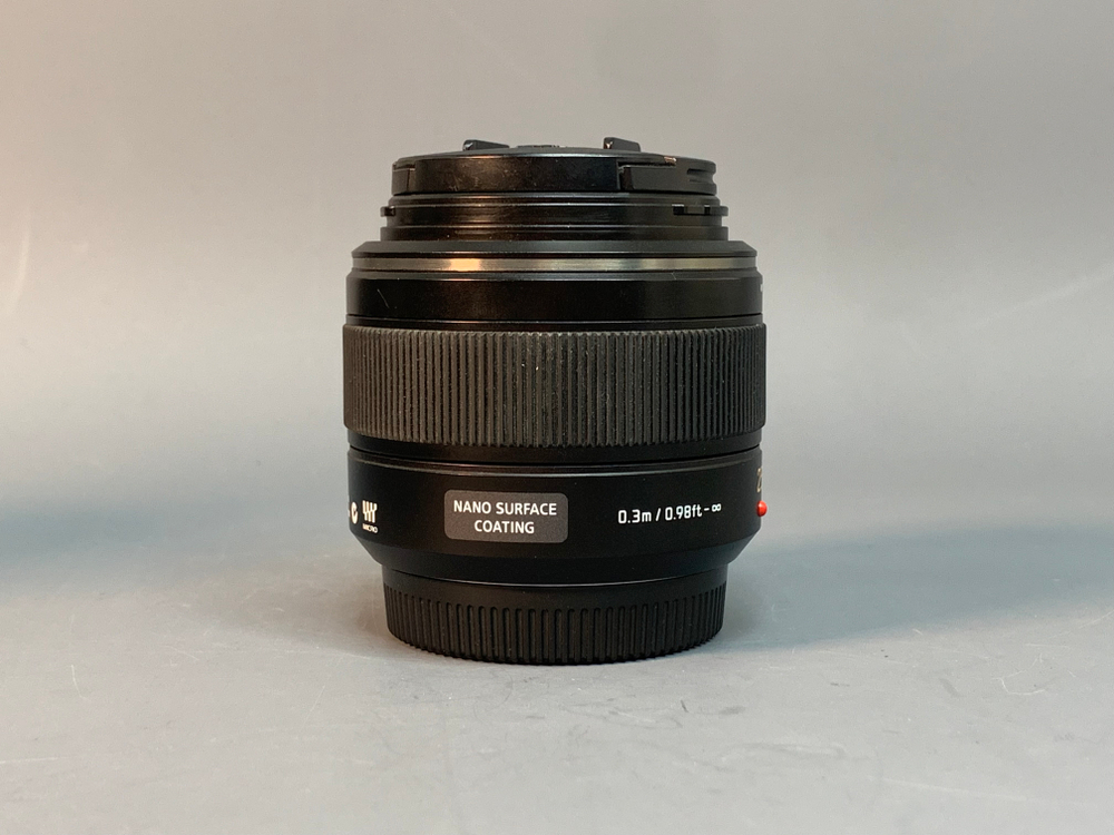Panasonic Lumix Leica DG 25mm f/1.4 ASPH