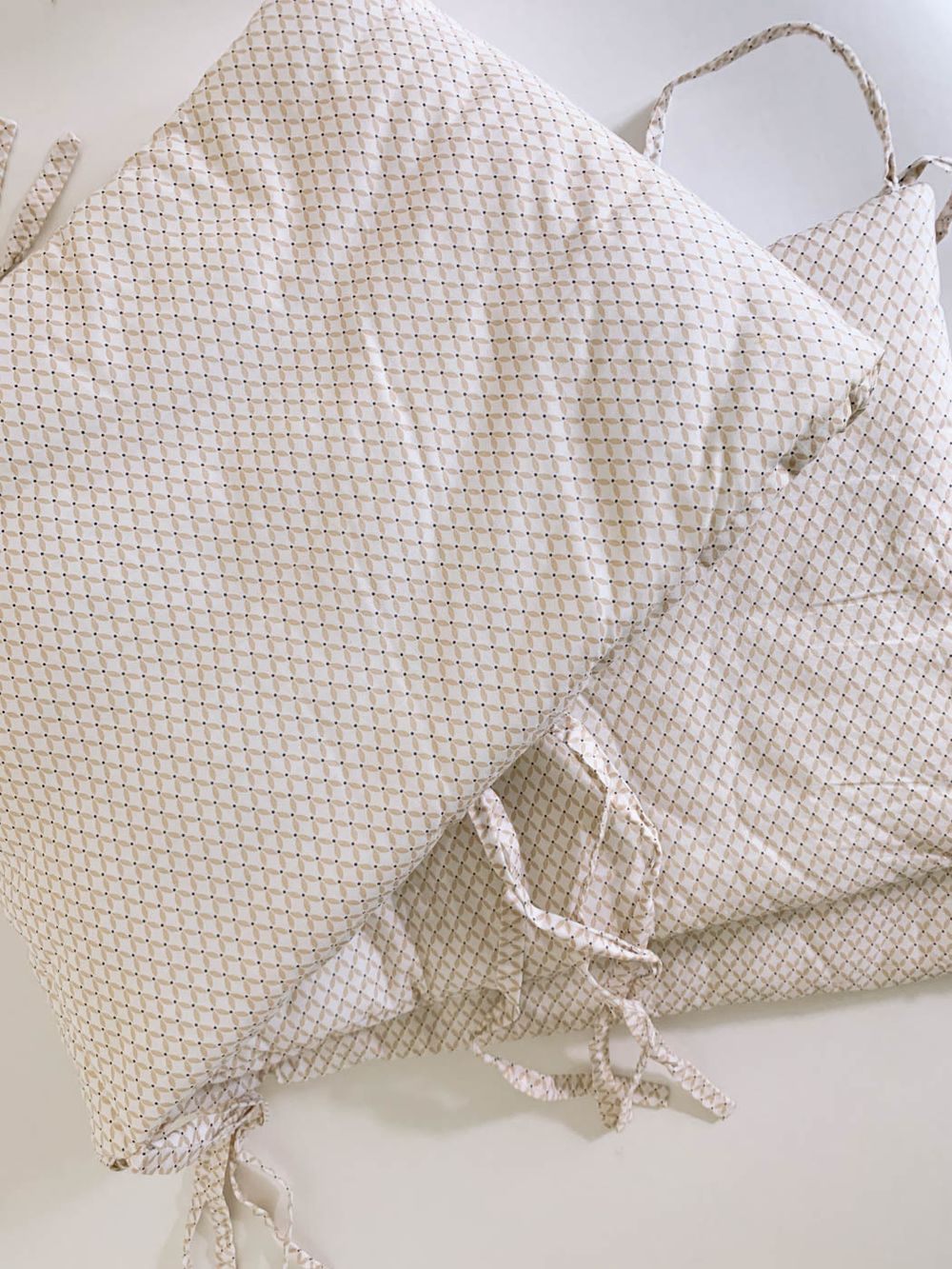 Бортики в кроватку Jacadi