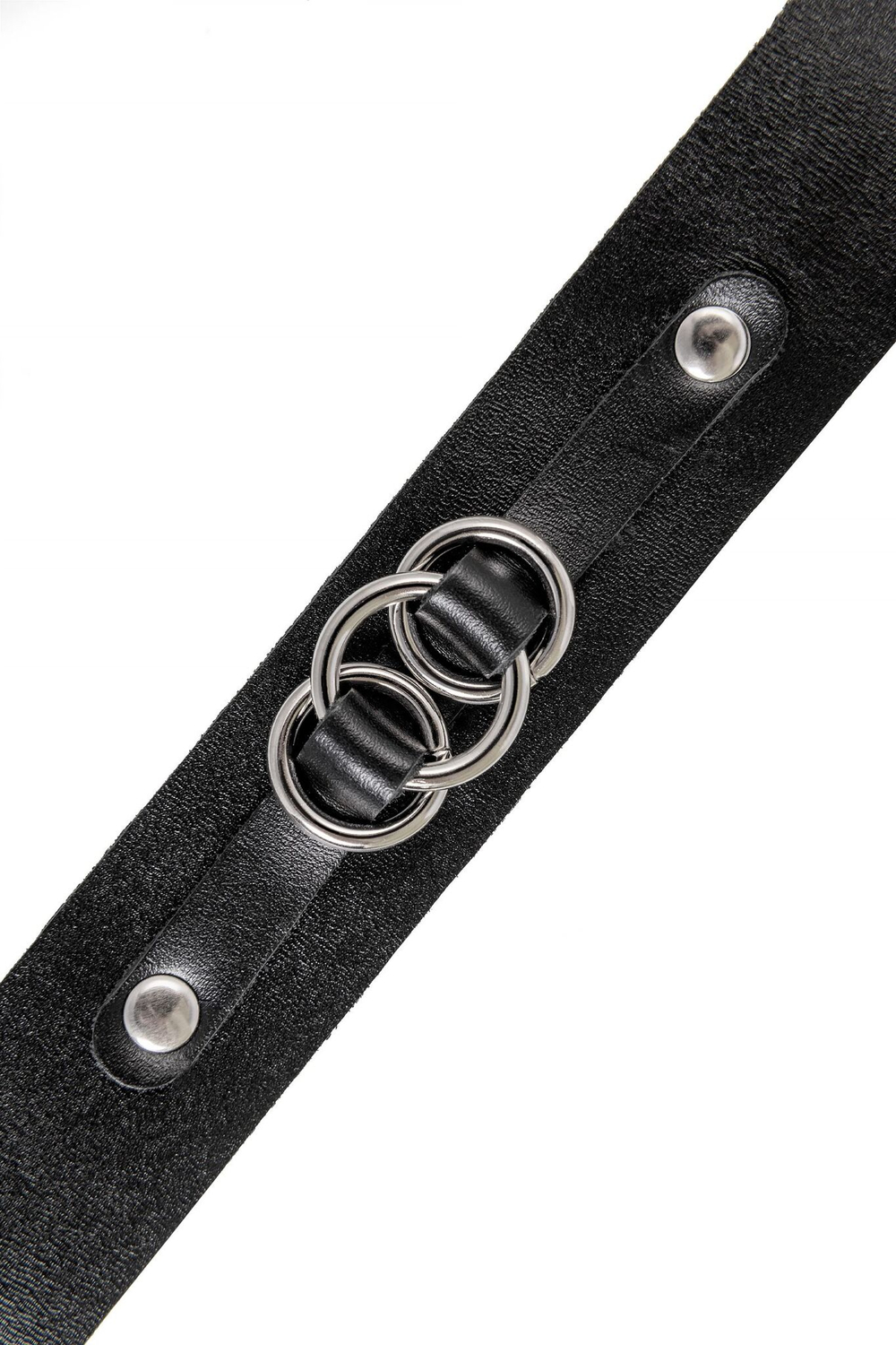 Чокер-ошейник Pecado 3120 – черная кожа, связанные кольца