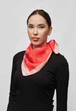Шелковый платок Ласточка и тюльпан RED/BEIGE 70×70