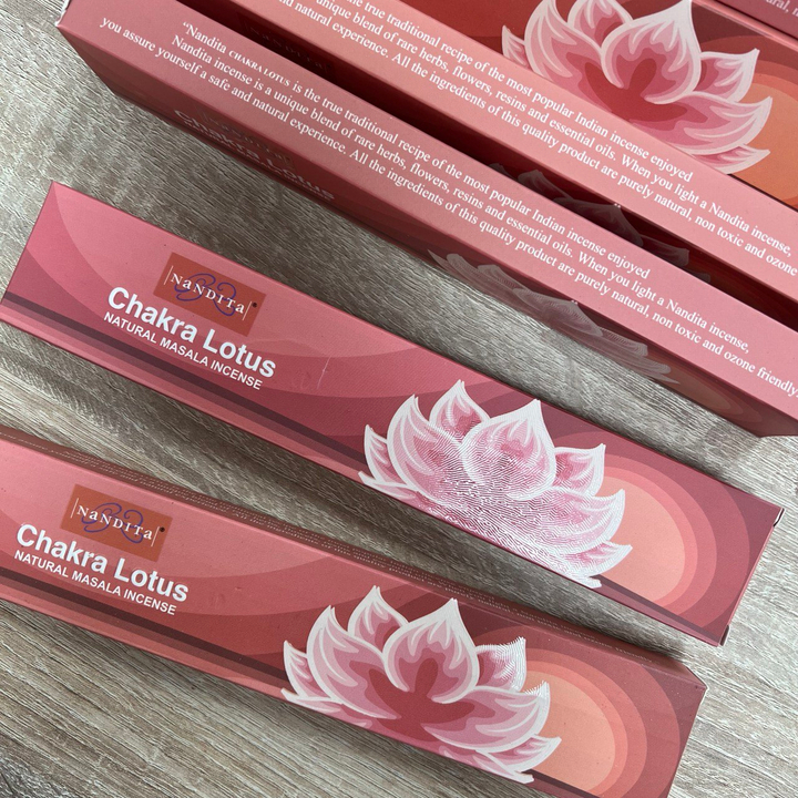 Nandita Chakra Lotus Благовоние-масала Чакра Лотос 15 г
