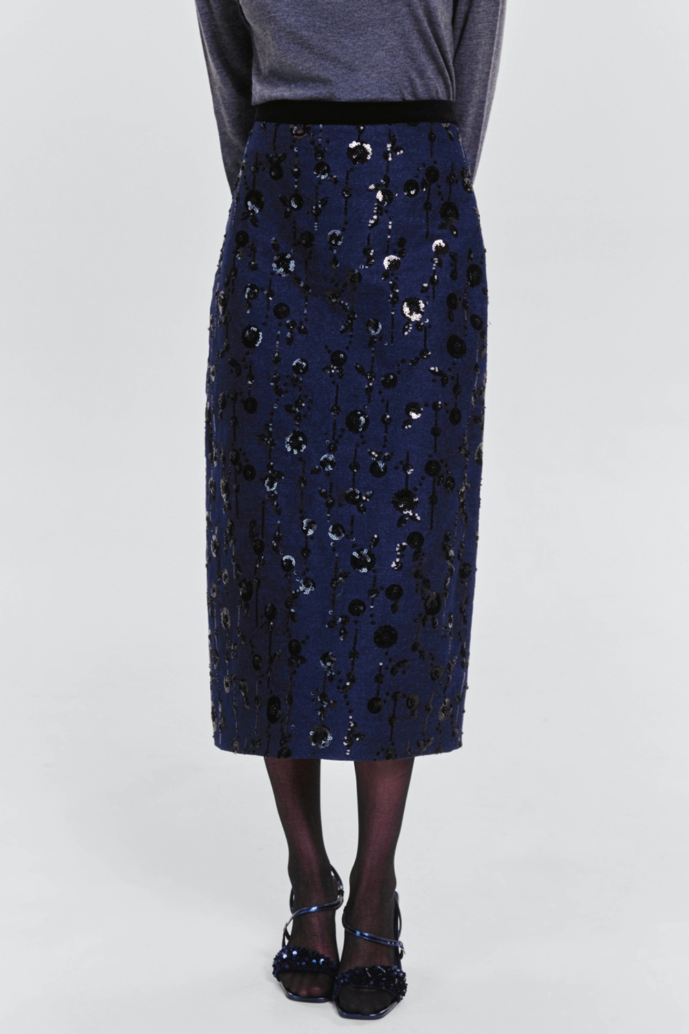 Юбка из расшитого денима