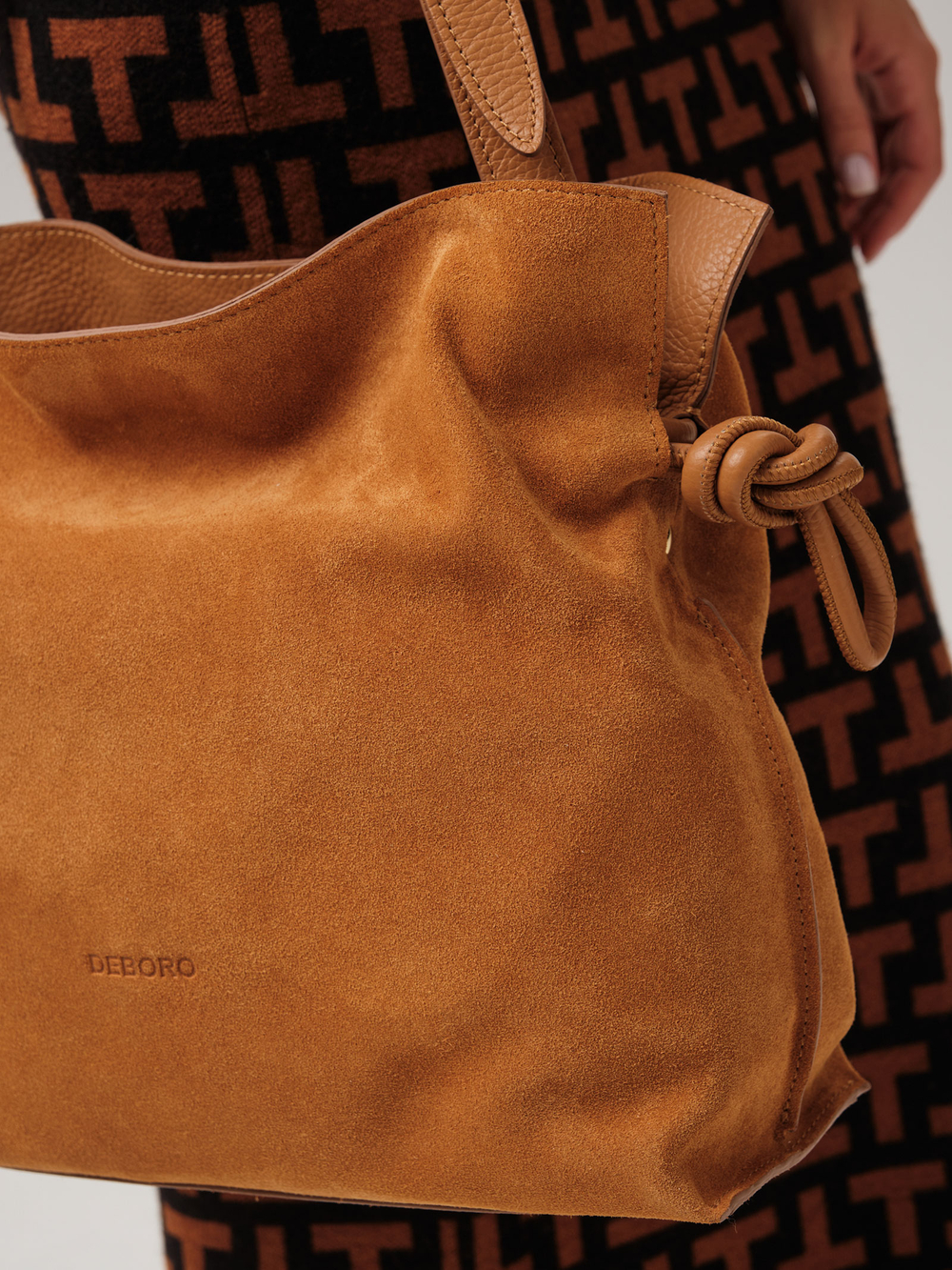 Замшевая сумка Deboro 31126 желтый янтарь