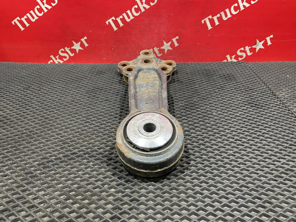 Кронштейн торсиона кабины правый