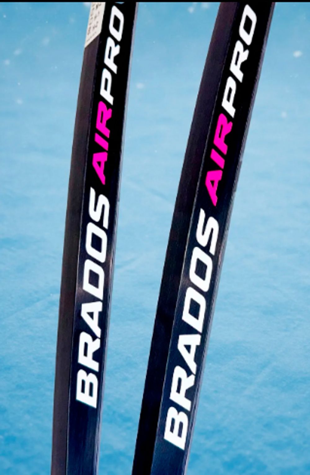 Беговые лыжи BRADOS AIR PRO SKATE с установленной платформой NIS (2025/2026)