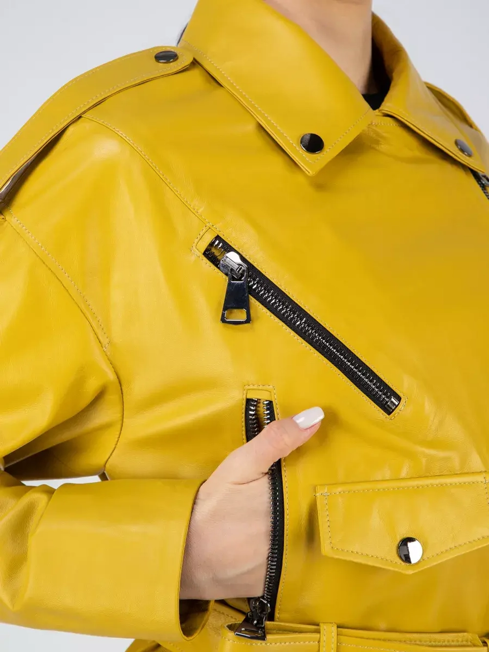 Кожаная куртка демисезонная косуха оверсайз