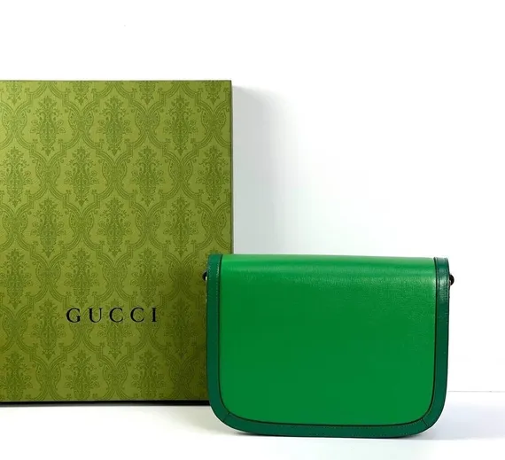 Маленькая сумка на плечо Gucci Horsebit 1955 зеленый/темно-зеленый