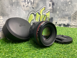 Canon EF 50mm 1.2L USM