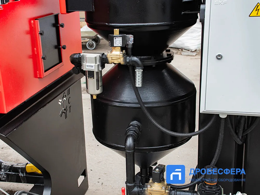 Пескоструйная камера PST КСО-110-Н-ФВР-М с фронтальной загрузкой