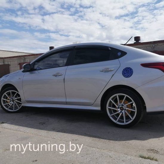 Накладки на пороги QUANT для Hyundai Solaris II