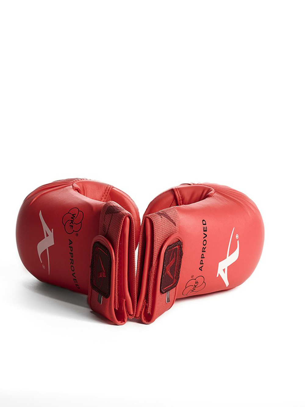 Перчатки накладки для каратэ ARAWAZA красные (одобрено для соревнований)