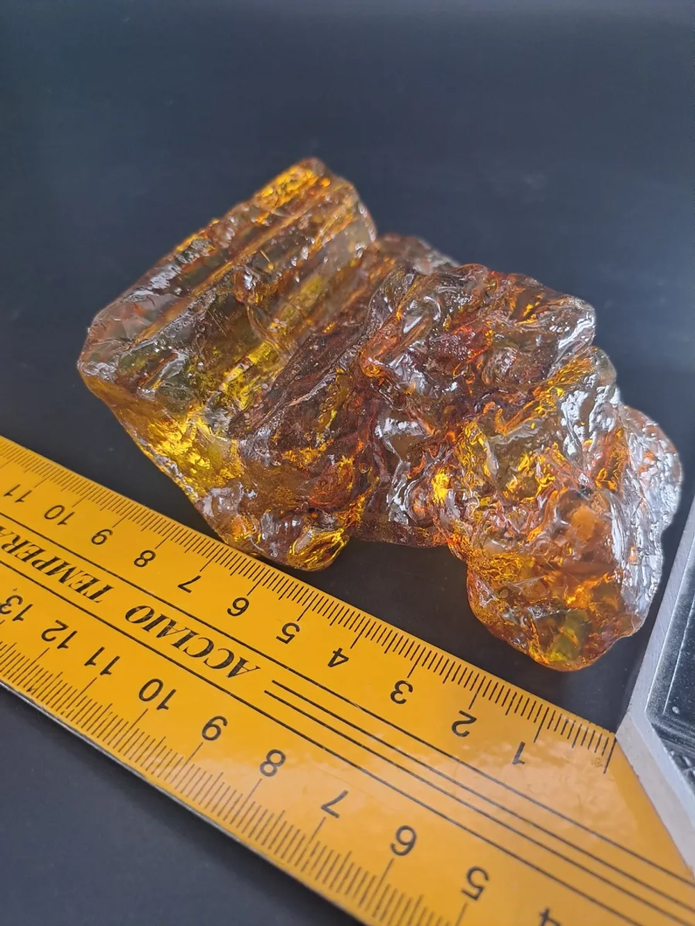 Копал молодой янтарь коллекционный 175 гр