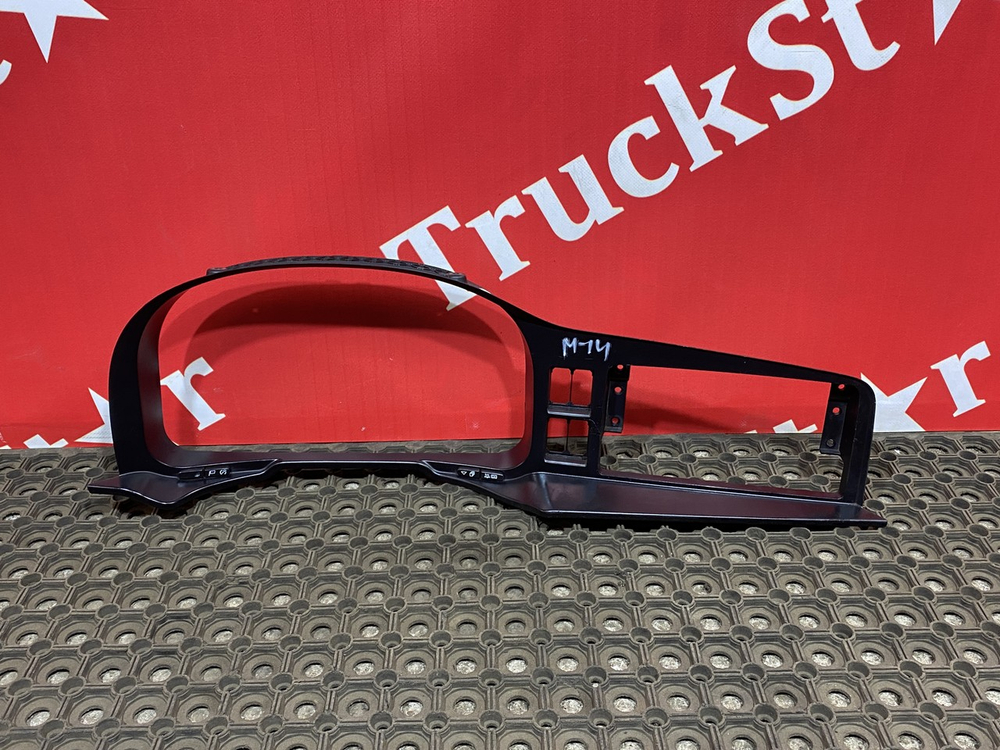 Накладка панели приборов 2017г